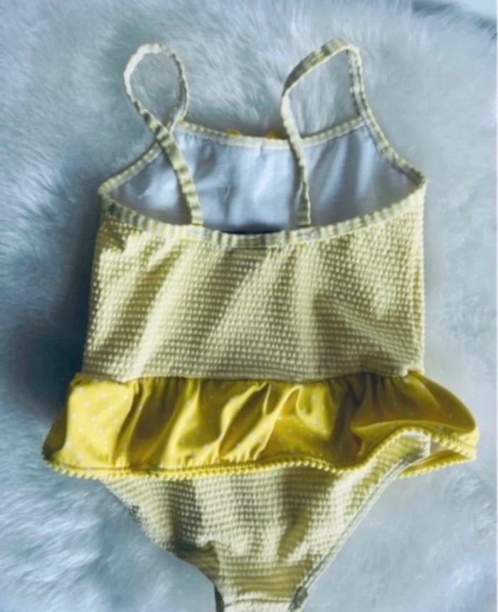 Joli maillot bain à volant en coton gauffré 23mois neuf - photo numéro 2