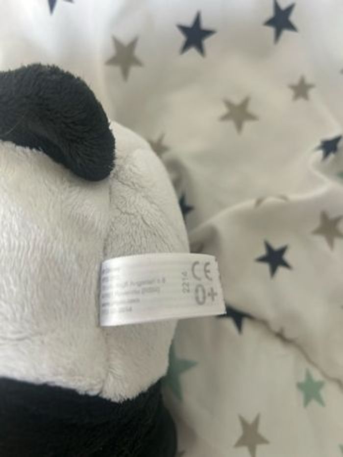 Peluche doudou Winnie costume panda 25 cm Disney - photo numéro 5