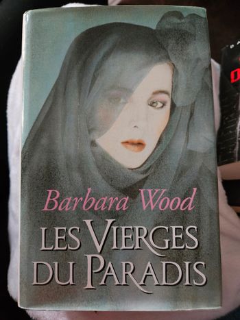 Roman Les vierges du paradis