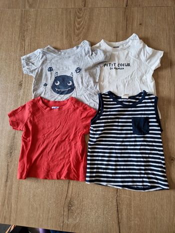 Lot de 4 tee shirts 9 mois