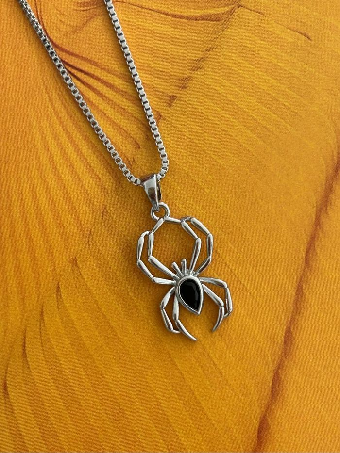 Collier araignée 🕷️ Halloween 🎃