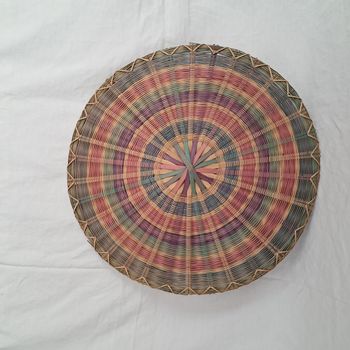 Décoration ronde murale en rotin osier multicolores du Laos