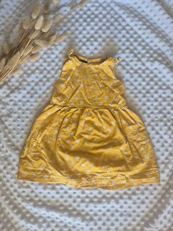 Jolie robe jaune 24 mois