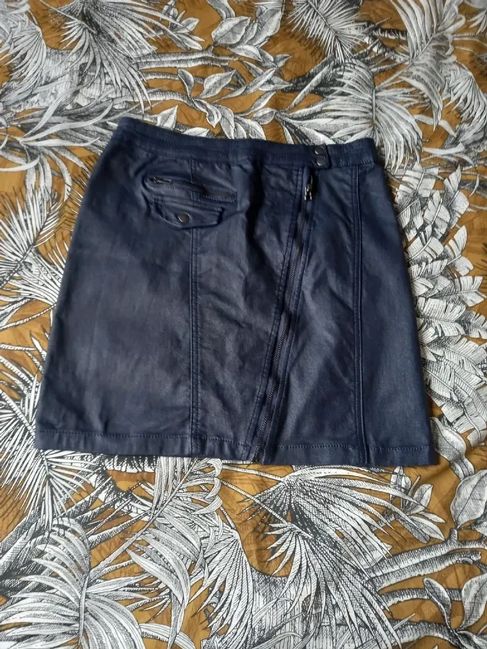 Jupe cuir bleu marine - photo numéro 3