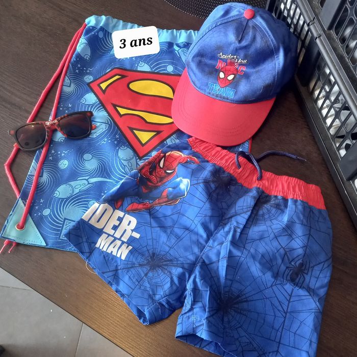 Lot plage, garçon (3 ans) - Spiderman