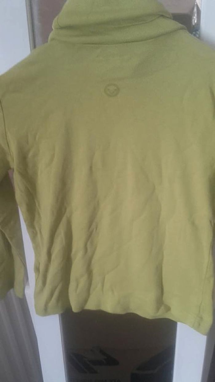 Très joli sous-pull