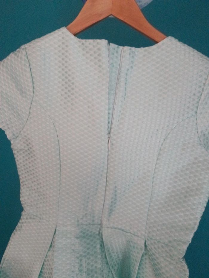 Robe neuf - photo numéro 4