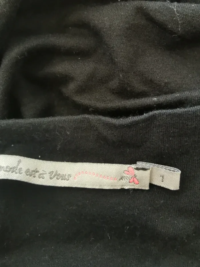 Top quadrillé. Noir. Rose. Taille 36.La mode est à vous - photo numéro 5