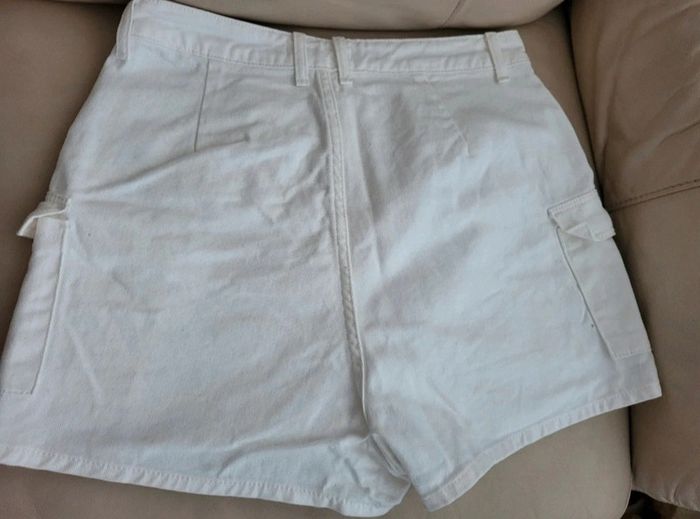 Short jean blanc - photo numéro 2