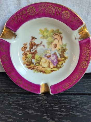 cendrier porcelaine de Limoges