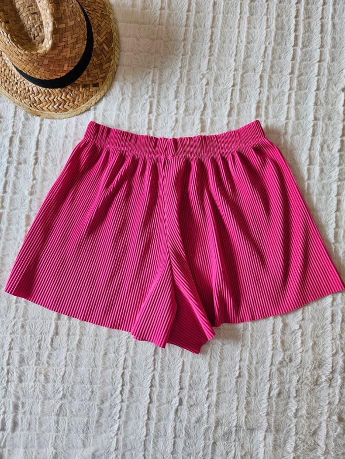 Short fuchsia jupe culotte taille 38 Kiabi - photo numéro 3