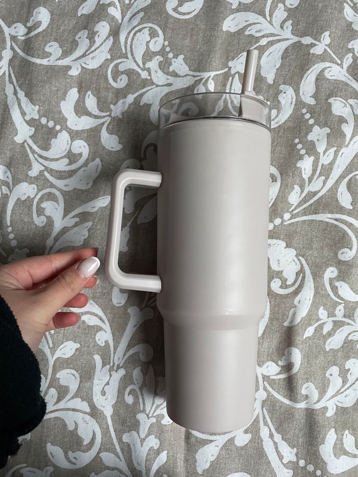 Gourde gobelet avec paille plastique rose 1L, Primark - photo numéro 3