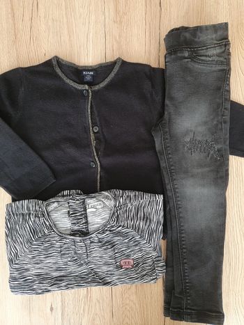 Ensemble tape à l'oeil/ikks/kiabi 2ans