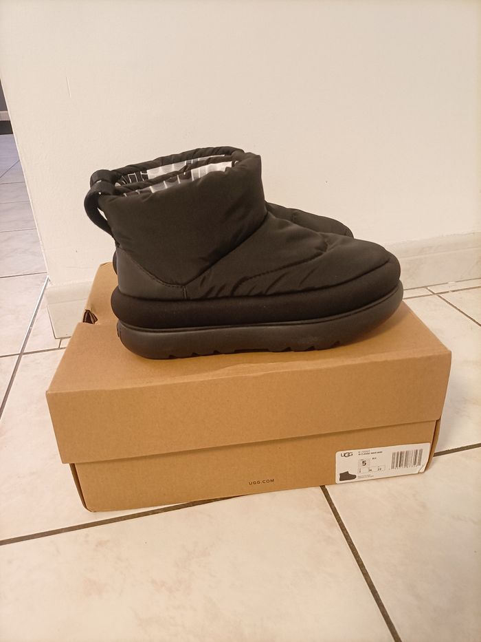 UGG w classic maxi mini