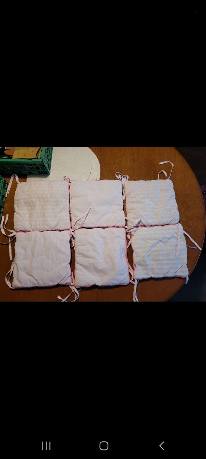 6 coussins Prémaman pour tour de lit