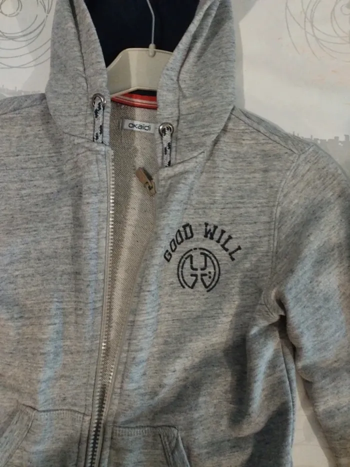 Veste à capuche - photo numéro 4