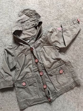 Parka à capuche fille kaki 18 mois