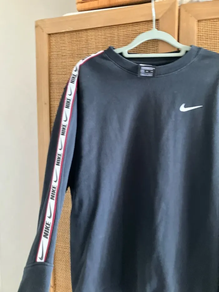 Sweat-shirt noir Nike Taille M - photo numéro 3