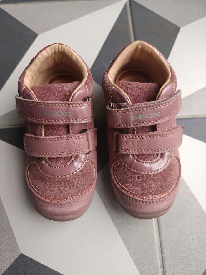 Baskets scratchs Geox 24