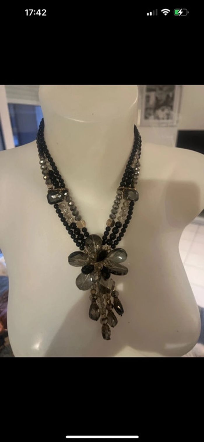 Collier vintage en très bon état - photo numéro 4