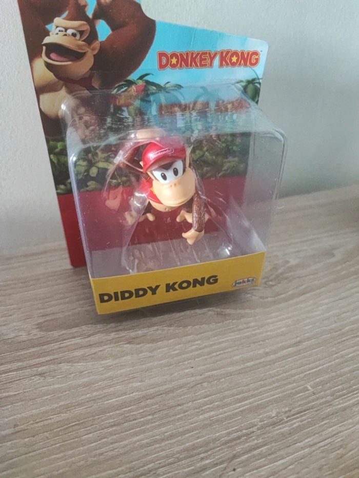 Figurine diddy Kong switch