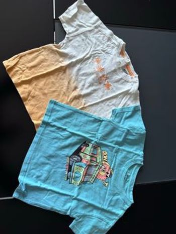 Lot 2 t-shirt 3 ans Pampers orange donuts