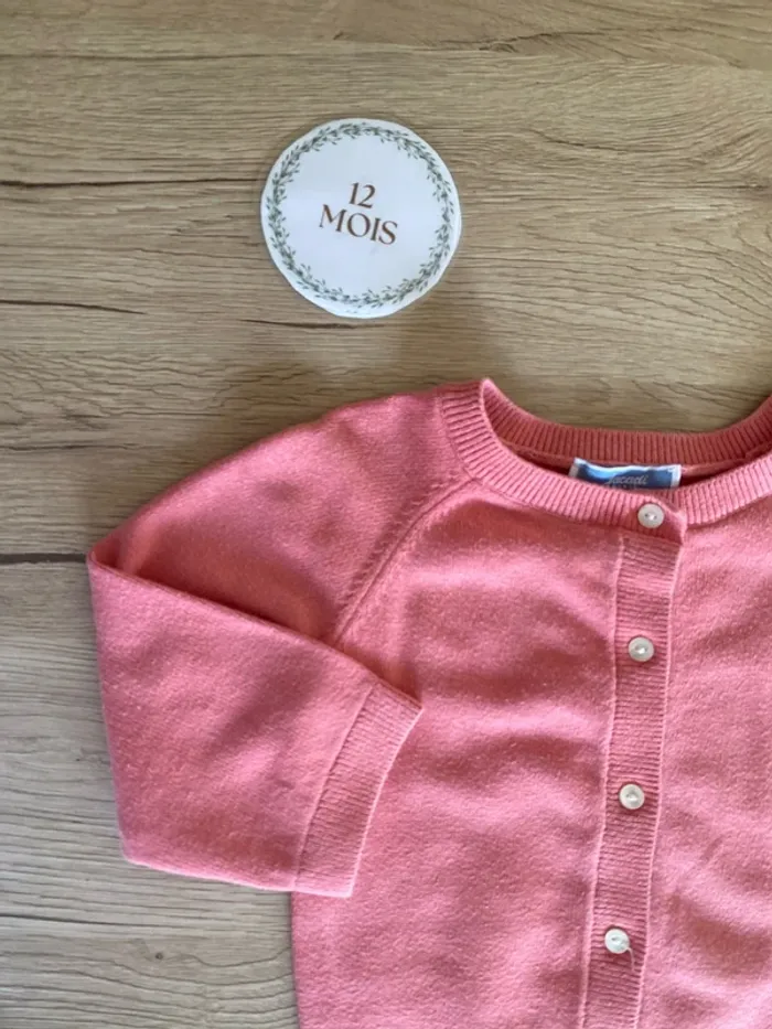 Gilet en maille rose bonbon mi-saison bébé fille 12 mois Jacadi Paris - photo numéro 2