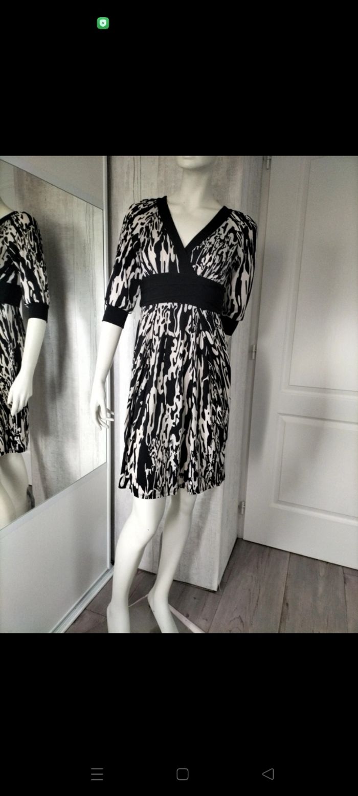 Robe courte - photo numéro 7