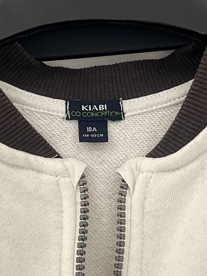 Blouse 🥼 avec zippes enfant 10 ans - photo numéro 2