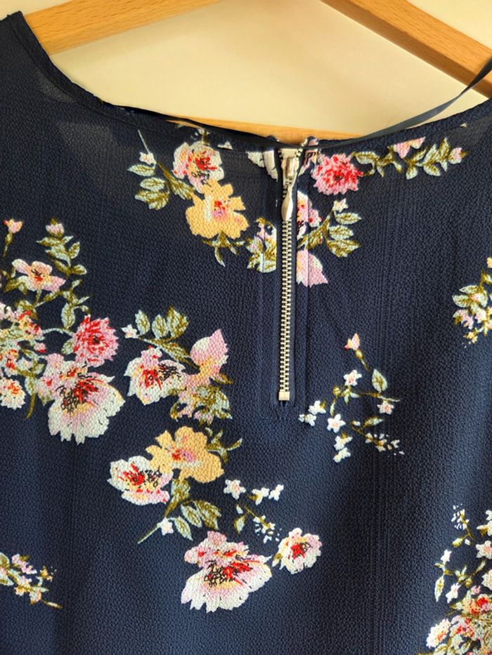 Blouse fluide fleuries only taille M - col rond - imprimé floral - photo numéro 6