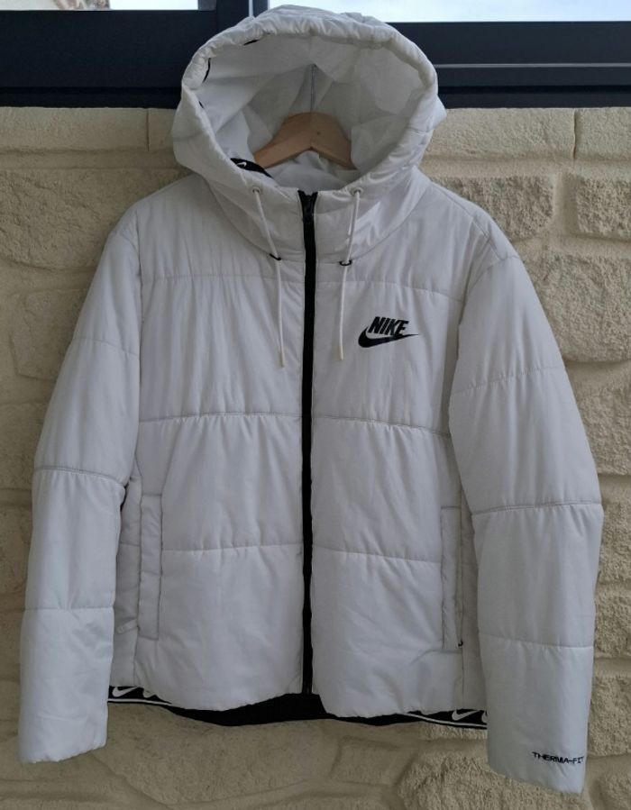 Doudoune Blanche Nike - photo numéro 2