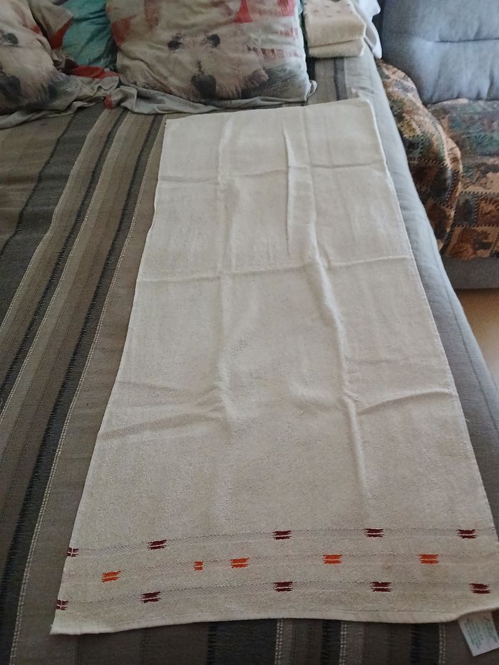 Lot  de serviette de bain neuve - photo numéro 3