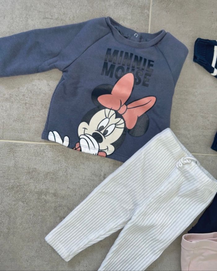 Lot vêtements fille 9 mois - photo numéro 2