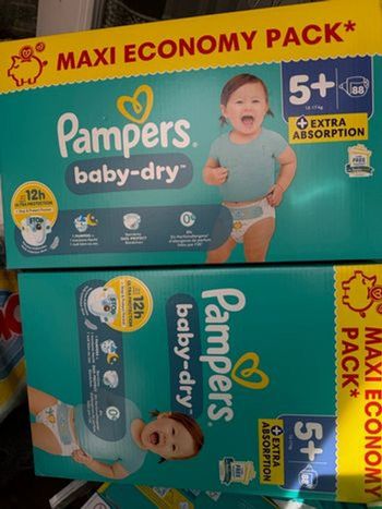 2 carton couche pampers taille 5+