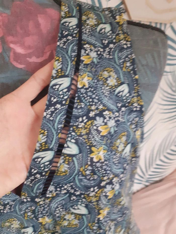 Tee-shirt sans manches fleuris M - photo numéro 2