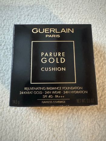 Fond de teint parure gold 