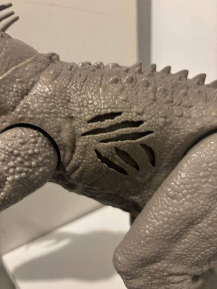 Dinosaure indominus rex jurassic world - photo numéro 6