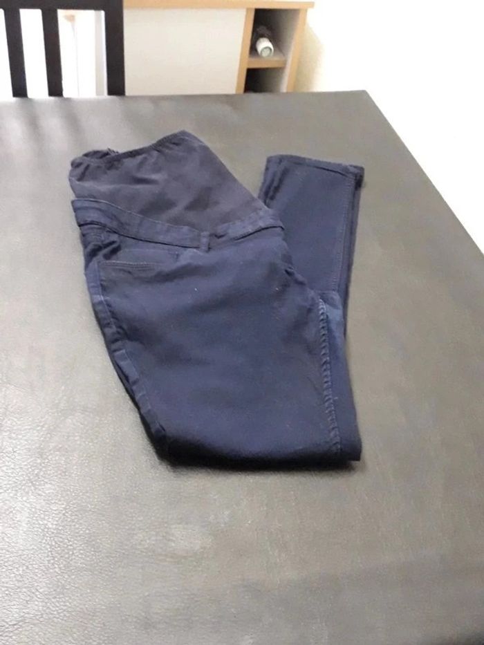 Lot de 4 Pantalons maternité + tee-shirt XL - photo numéro 9