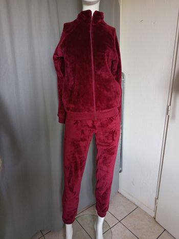 Tenue intérieur femme