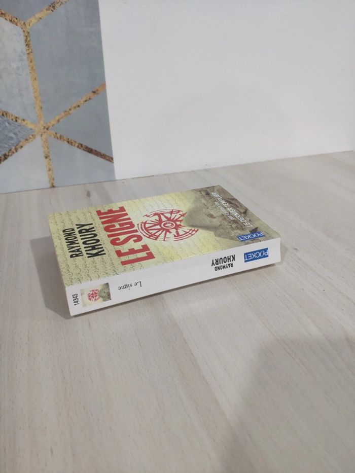 Livre poche le signe Khoury auteur dernier templier - photo numéro 5