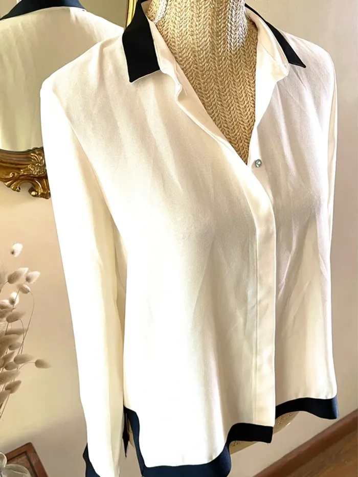 Sublime chemise blouse chic neuve Zara blanc écru et passementerie bordure  noir - photo numéro 5