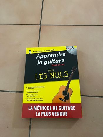 Livre apprendre la guitare pour les nuls