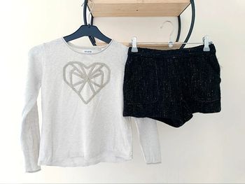 8 ans ensemble pull Okaïdi et short hivers zara