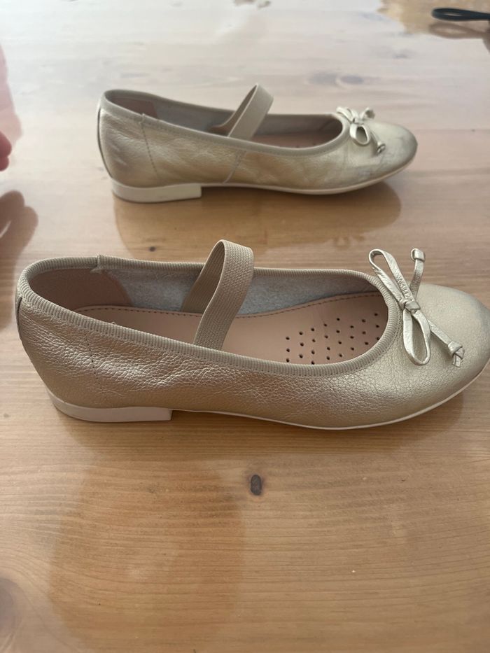 Ballerines Geox Taille 21 - photo numéro 2