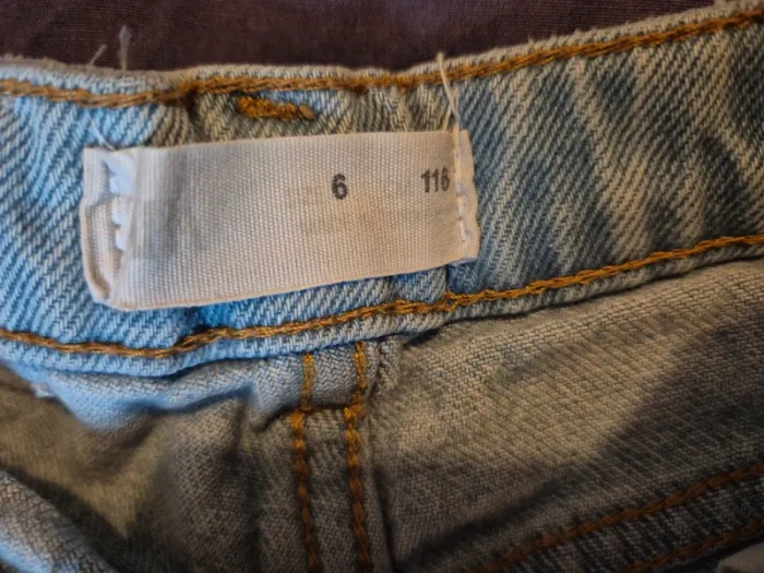Short en jean zara 6ans - photo numéro 3