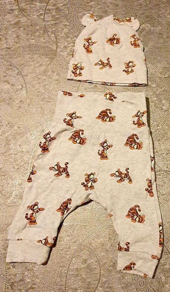 Bas + bonnet 2-4 mois H&M DISNEY