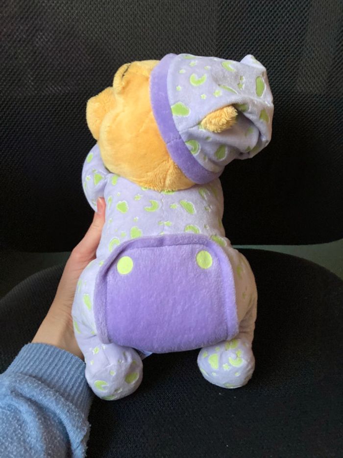 Peluche doudou Winnie phosphorescent - photo numéro 3