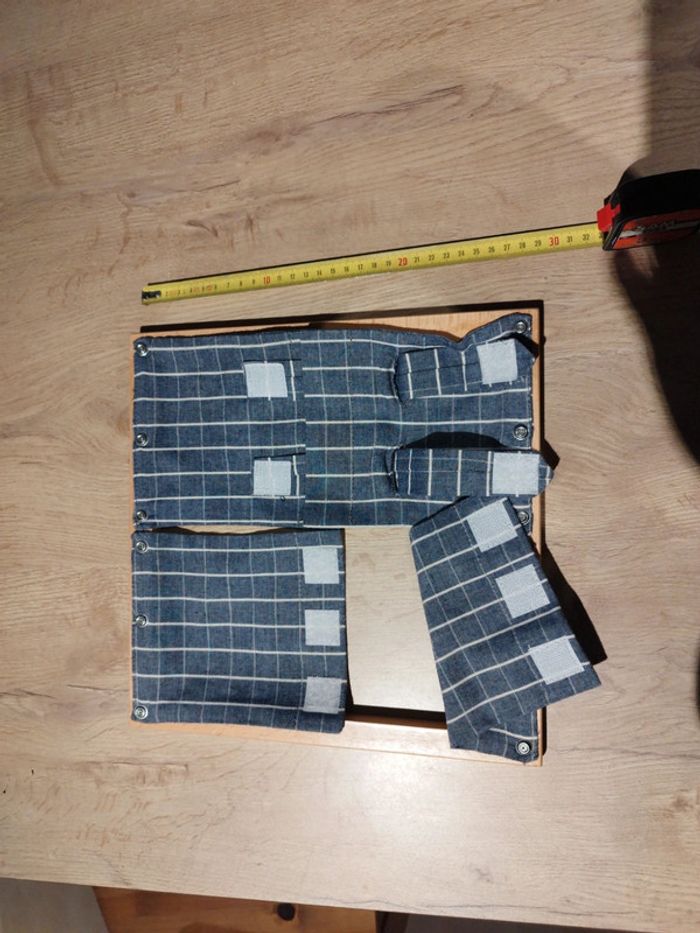 Cadre d'habillage Montessori scratch - photo numéro 2