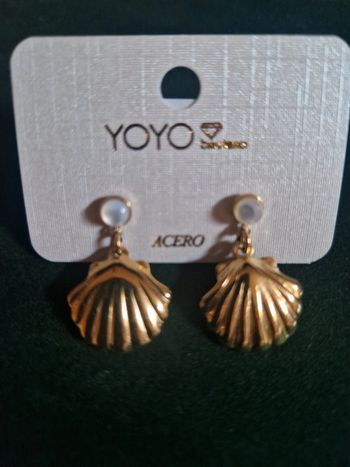 Boucles d'oreilles neuves coquillages