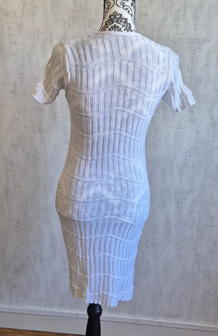 Robe pull fourreau blanc bouton nacré la fée maraboutee taille 36 S 1 - photo numéro 3